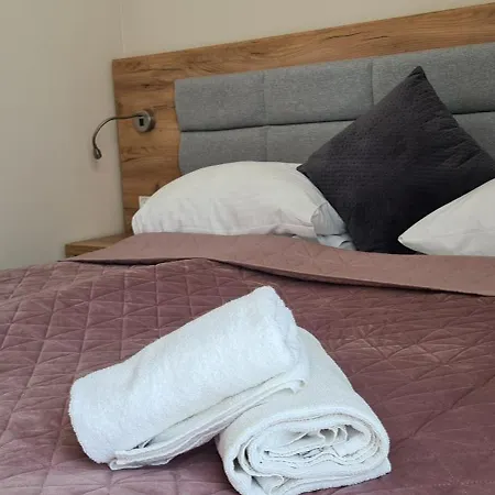 Appartement Czarna Gora 305 3*