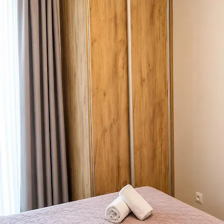 Czarna Gora 305 Daire 3*
